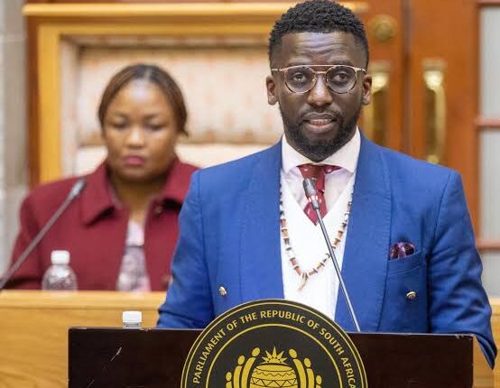 Ashley Sauls Biography